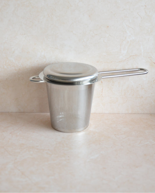 Infuseur à thé avec couvercle argent